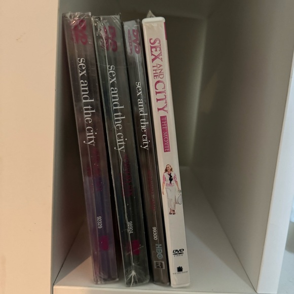 Sex and the City: The Movie, Complete Season 1, Conplete Season 6 (unopened) - Picture 1 of 1